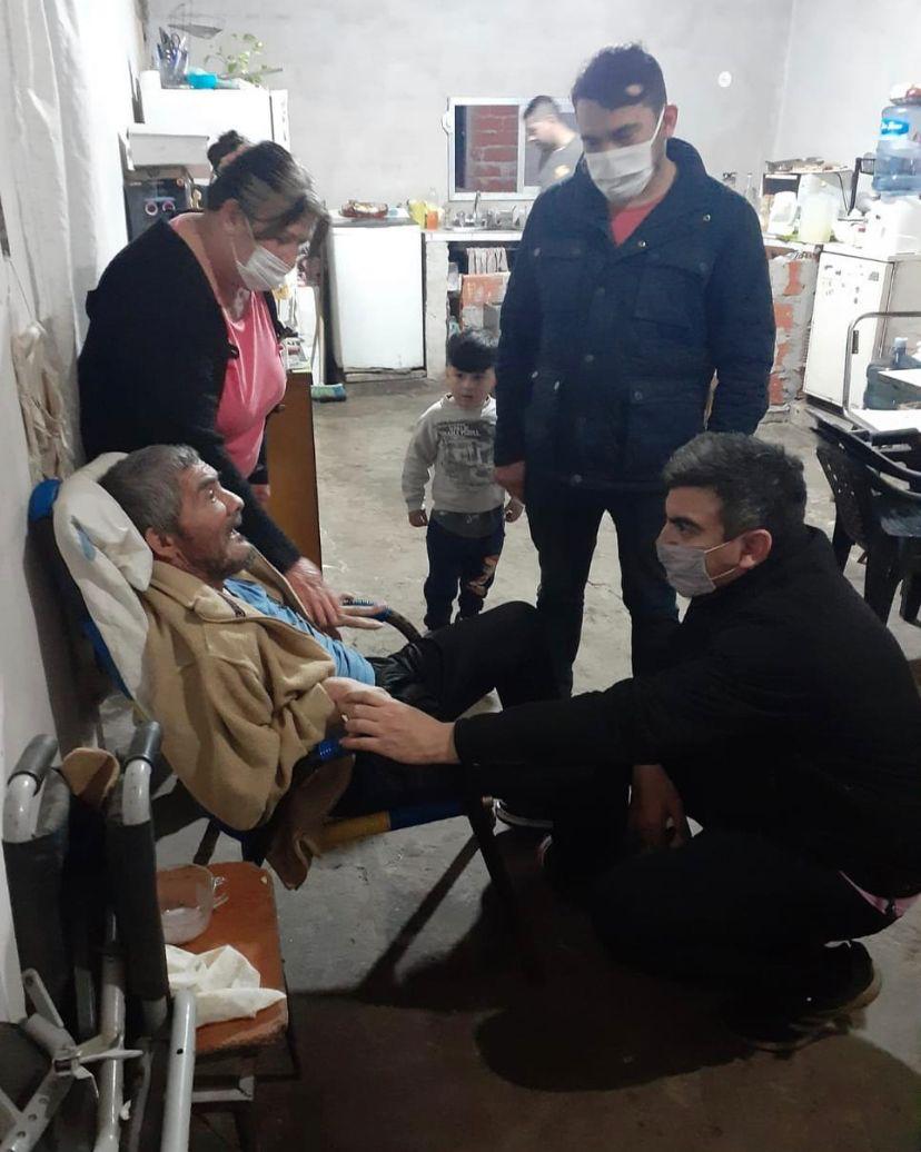 Iván Camaño durante una acción de asistencia